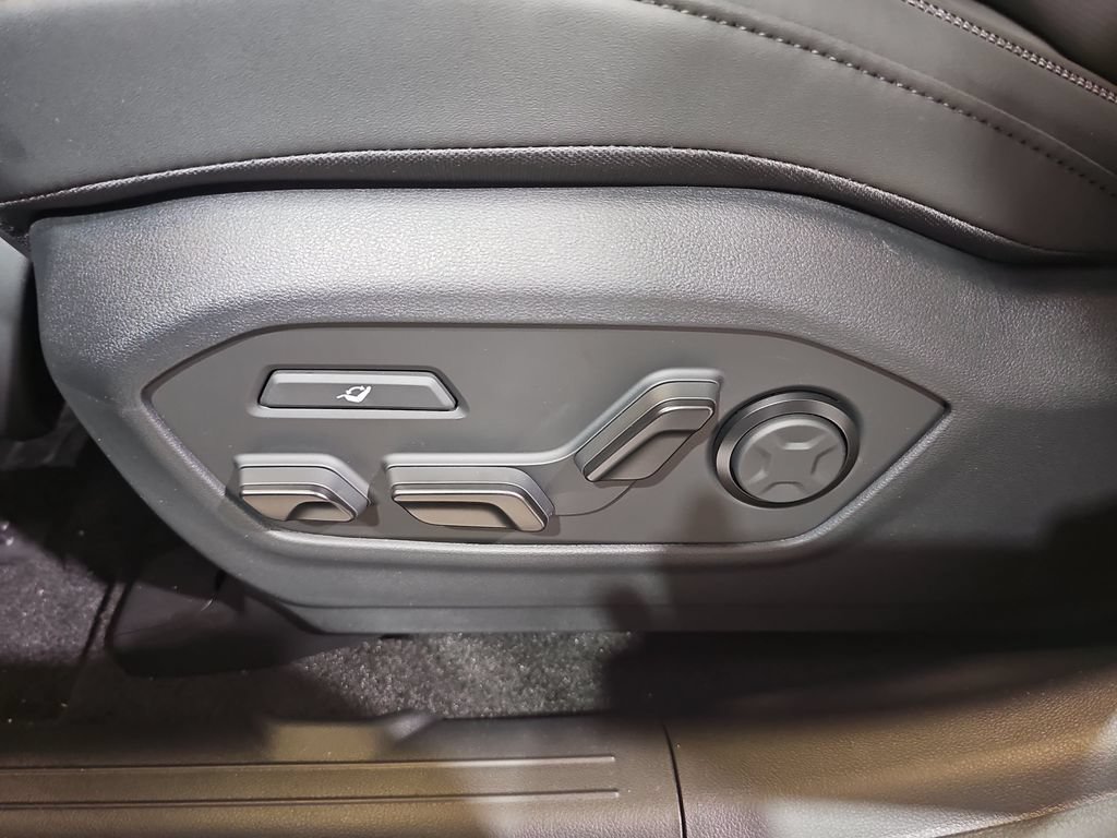 New 2026 Hyundai Santa Fe Calligraphy AWD/4WD image 30