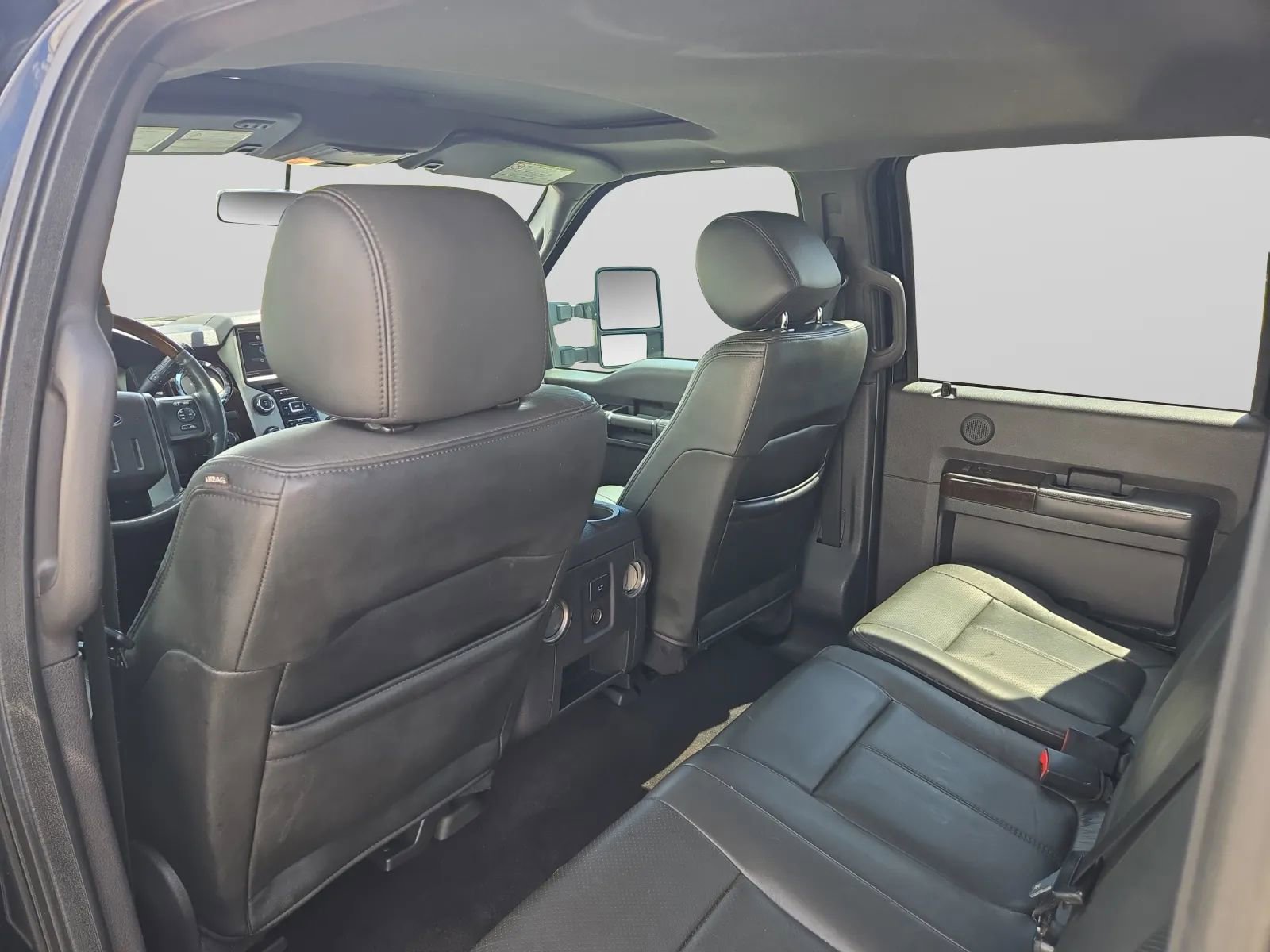 Used 2016 Ford F250 Platinum w/ FX4 Off-Road Package AWD/4WD image 28