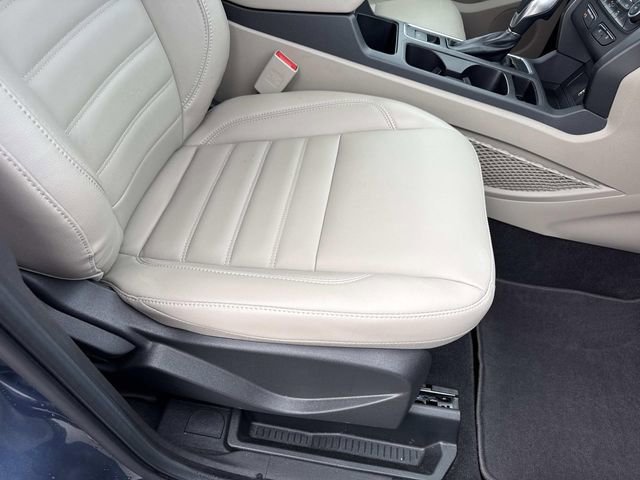 Used 2018 Ford Escape SEL image 21