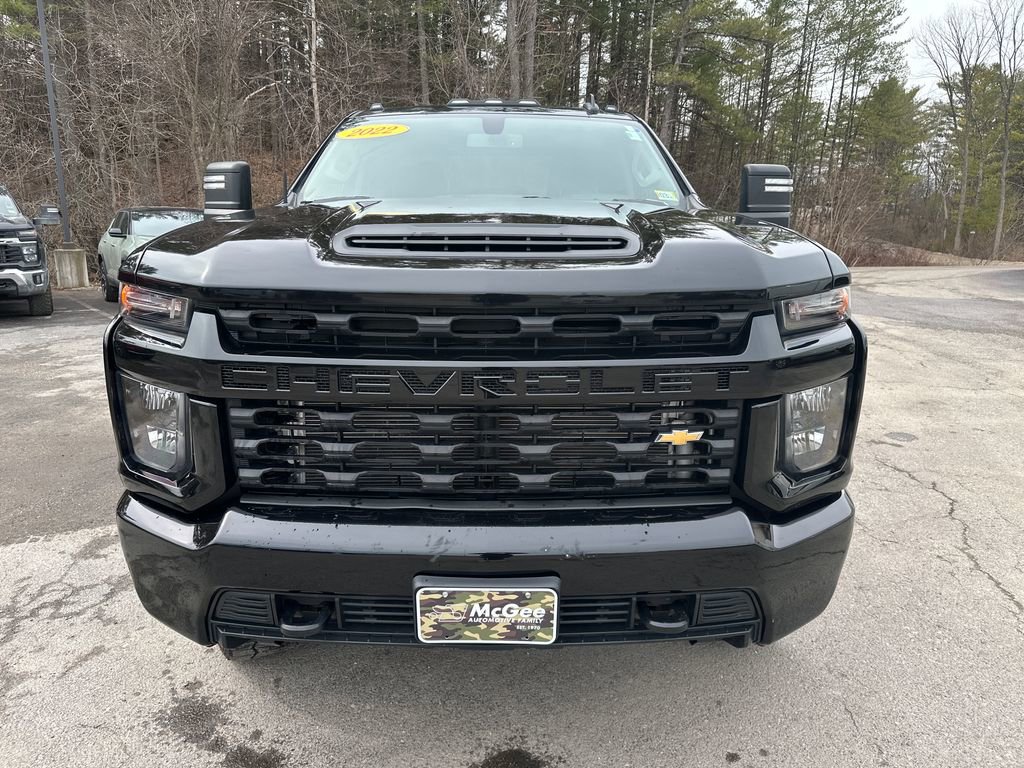Used 2022 Chevrolet Silverado 2500 Custom w/ Custom Value Package image 8