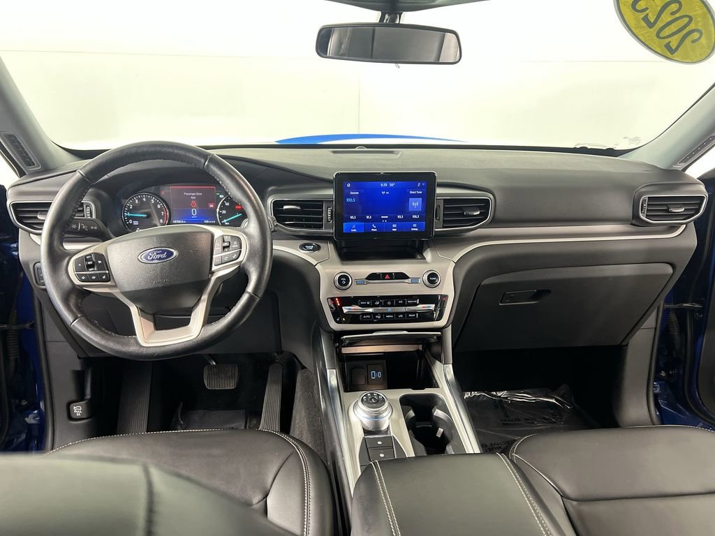 Used 2023 Ford Explorer XLT w/ Equipment Group 202A image 20