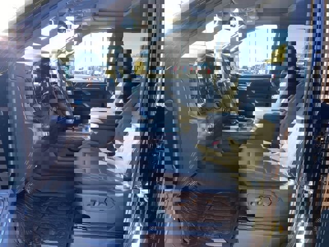 New 2026 GMC Sierra 1500 SLT image 11