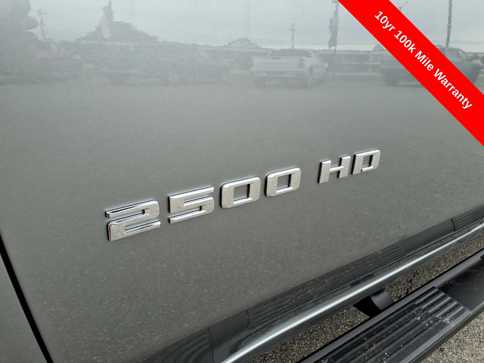 New 2026 Chevrolet Silverado 2500 Custom w/ Custom Value Package AWD/4WD image 9