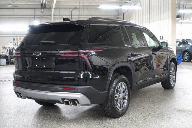 New 2025 Chevrolet Traverse LT w/ LPO, Floor Liner Package image 7