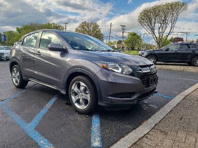 Used 2017 Honda HR-V LX image 1