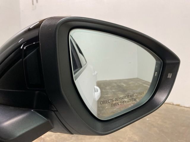 Used 2024 Audi Q8 e-tron Prestige w/ Prestige Package image 96