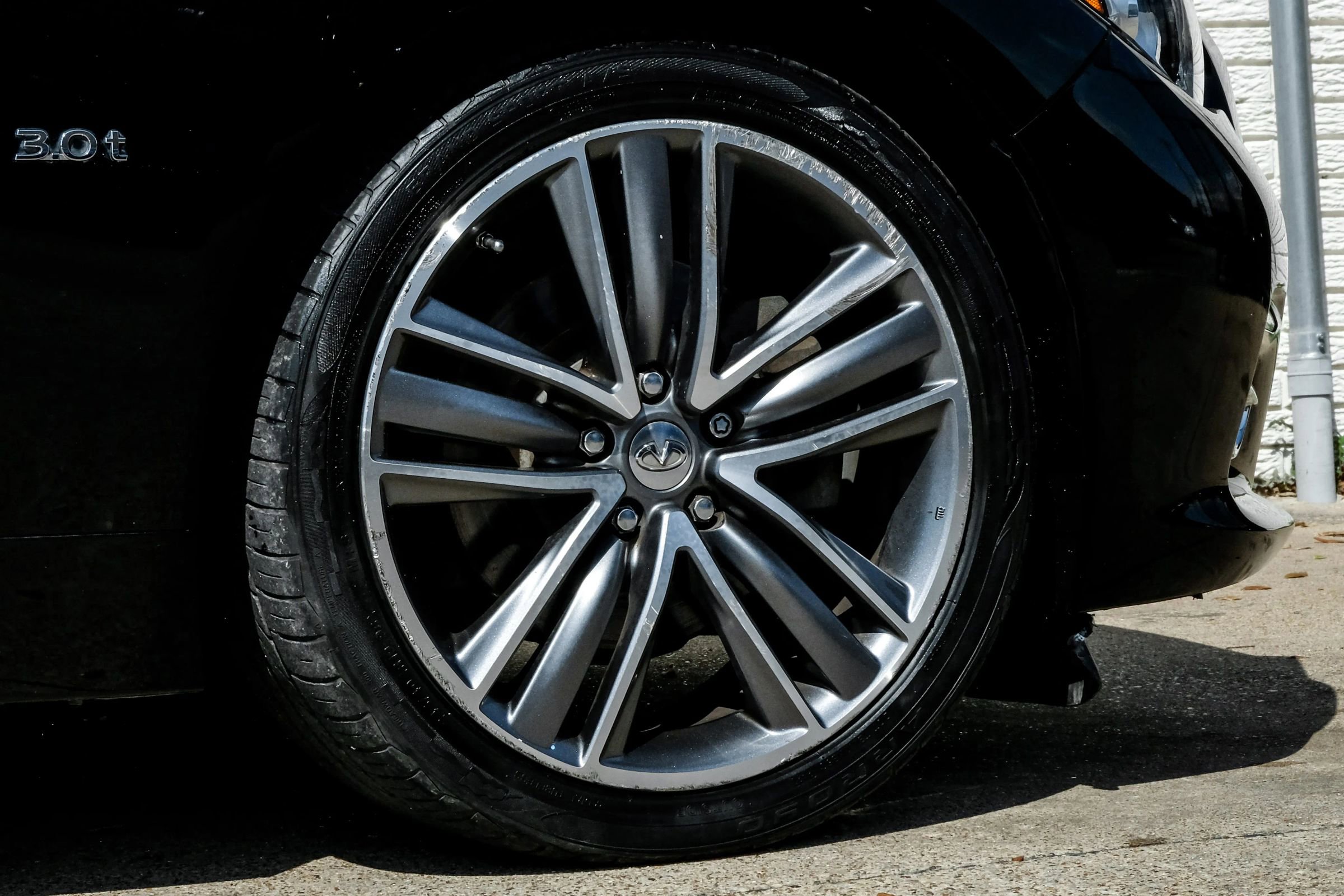 Used 2016 INFINITI Q50 3.0t Premium w/ Driver Assistance Package image 58