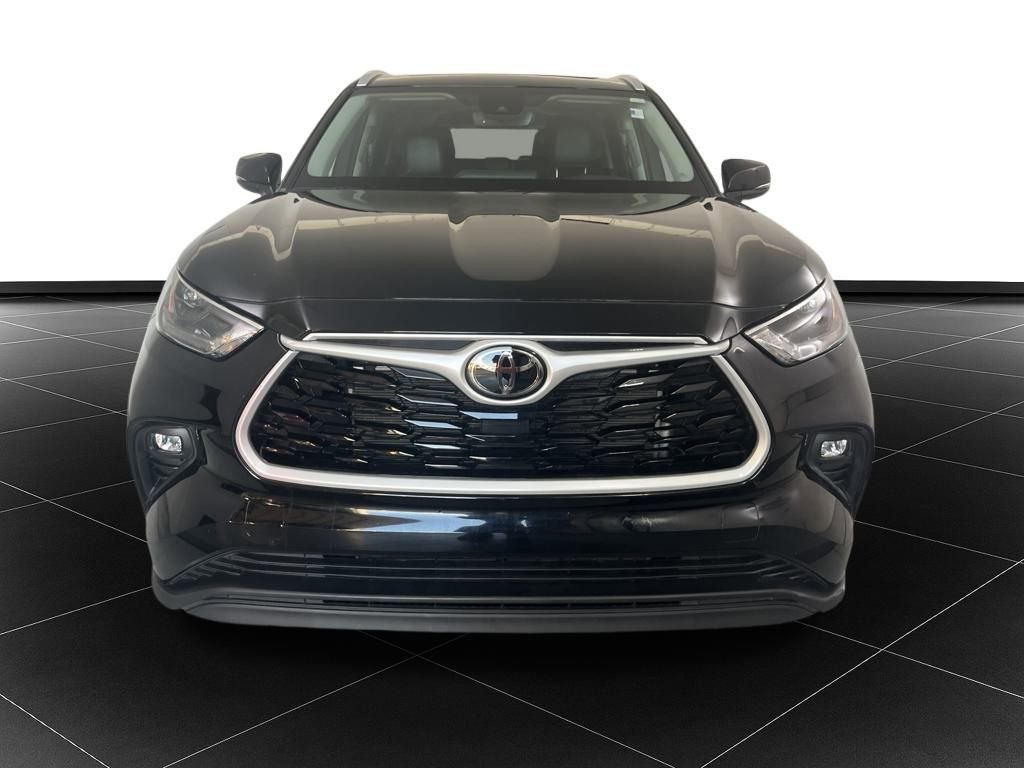 Used 2023 Toyota Highlander XSE image 8