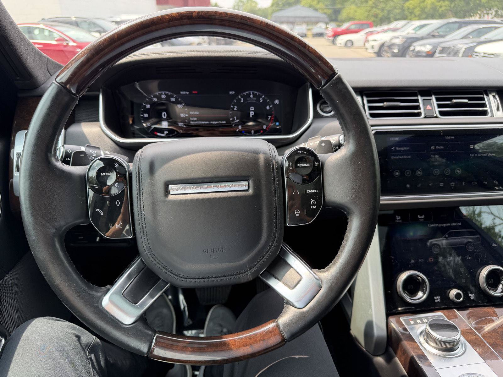 Used 2019 Land Rover Range Rover Long Wheelbase Supercharged AWD/4WD image 18