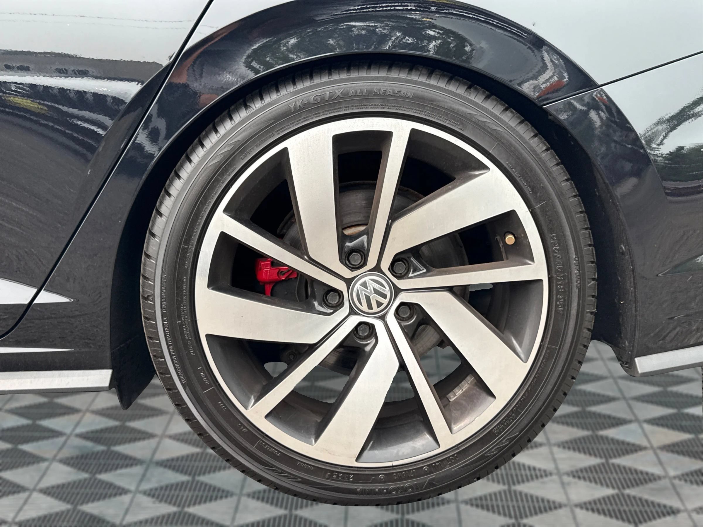 Used 2019 Volkswagen Jetta GLI Autobahn FWD image 23