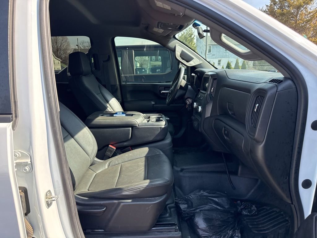 Used 2020 GMC Sierra 2500 4x4 Crew Cab w/ Convenience Package image 11