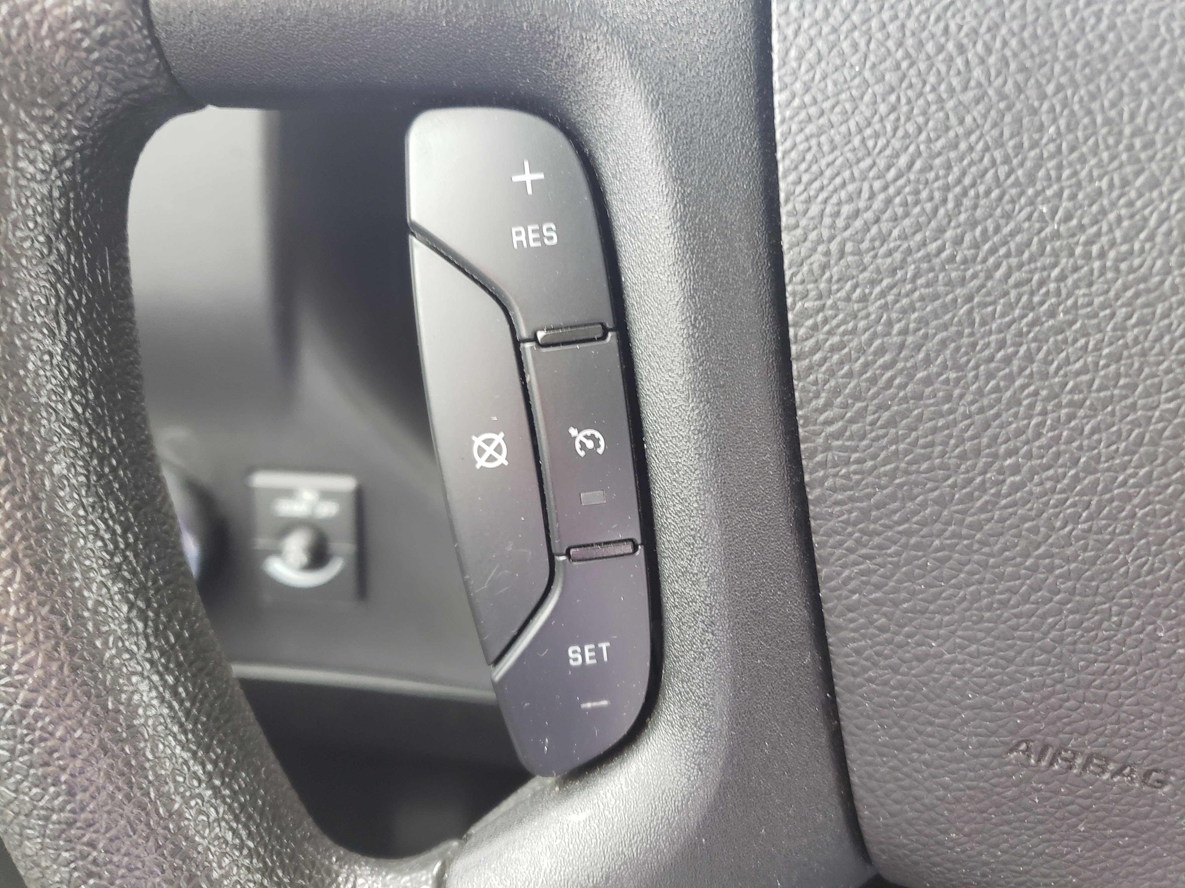 Used 2021 Chevrolet Express 2500 w/ Driver Convenience Package image 17