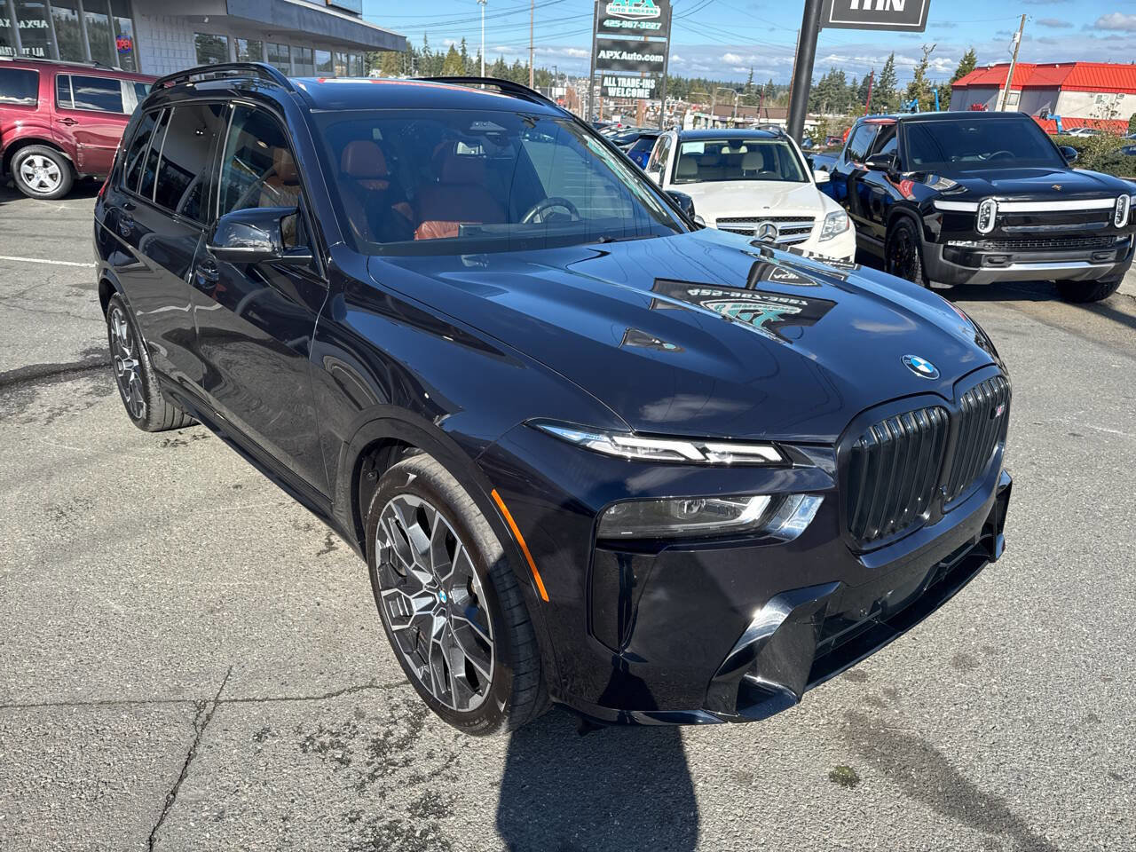 Used 2024 BMW X7 M60i w/ Executive Package image 16