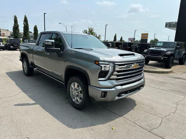 Used 2024 Chevrolet Silverado 2500 High Country w/ High Country Premium Package AWD/4WD image 24