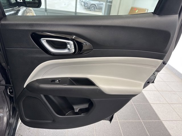 Used 2024 Jeep Compass Limited image 10