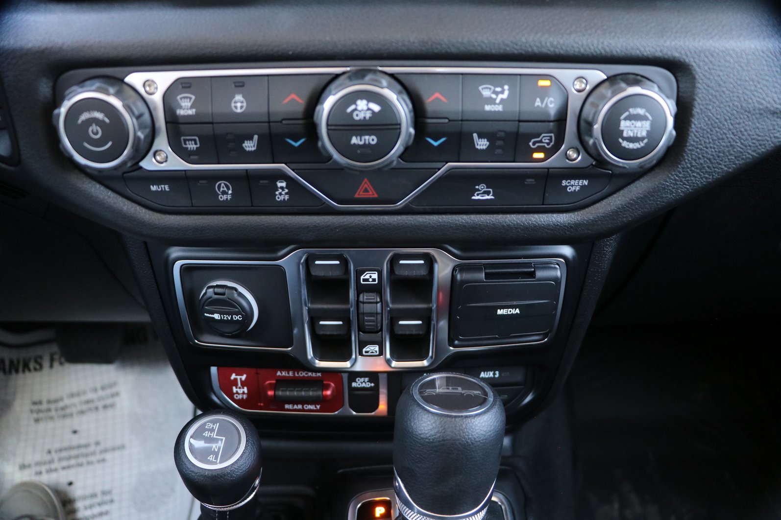 New 2026 Jeep Gladiator Mojave AWD/4WD image 20