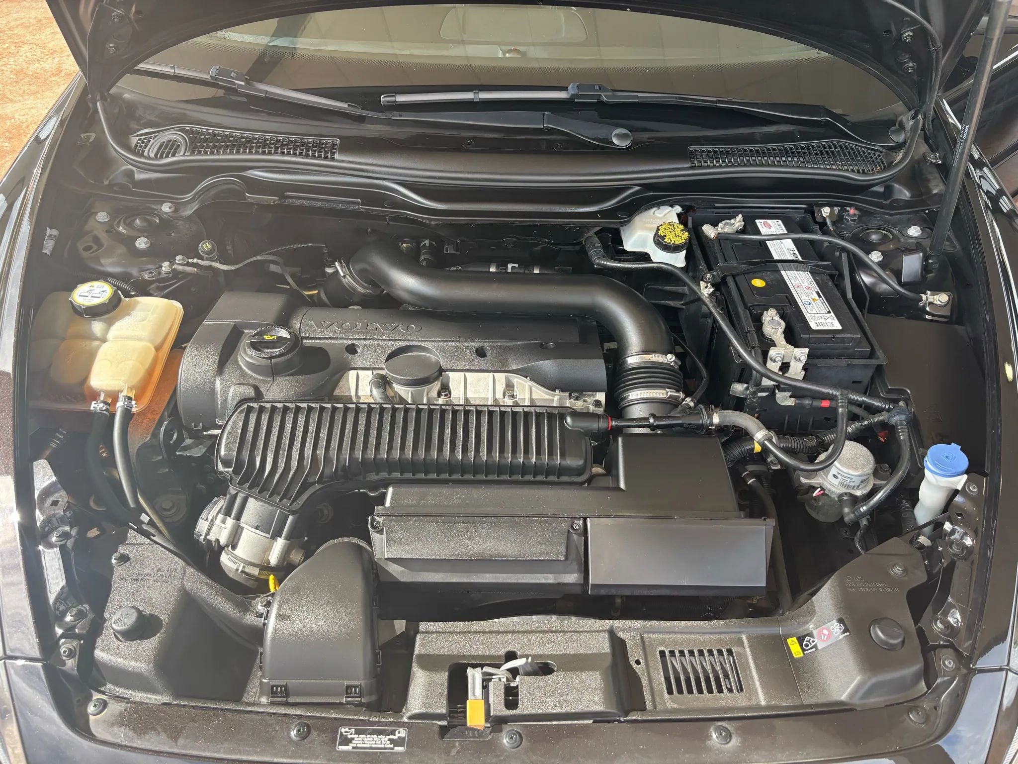 Used 2013 Volvo C70 T5 image 25