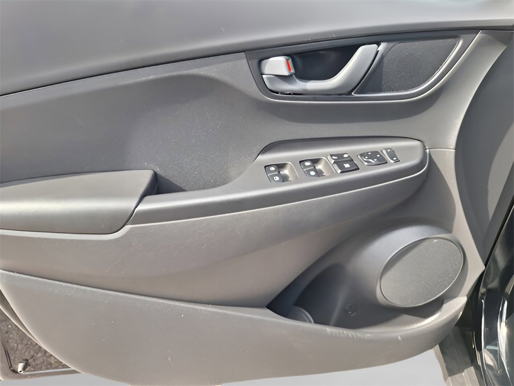 Used 2023 Hyundai Kona SEL w/ Cargo Package image 28