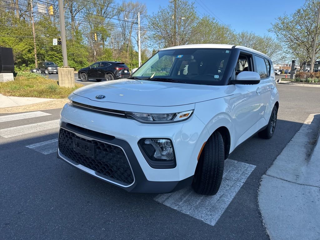 Used 2020 Kia Soul LX image 3