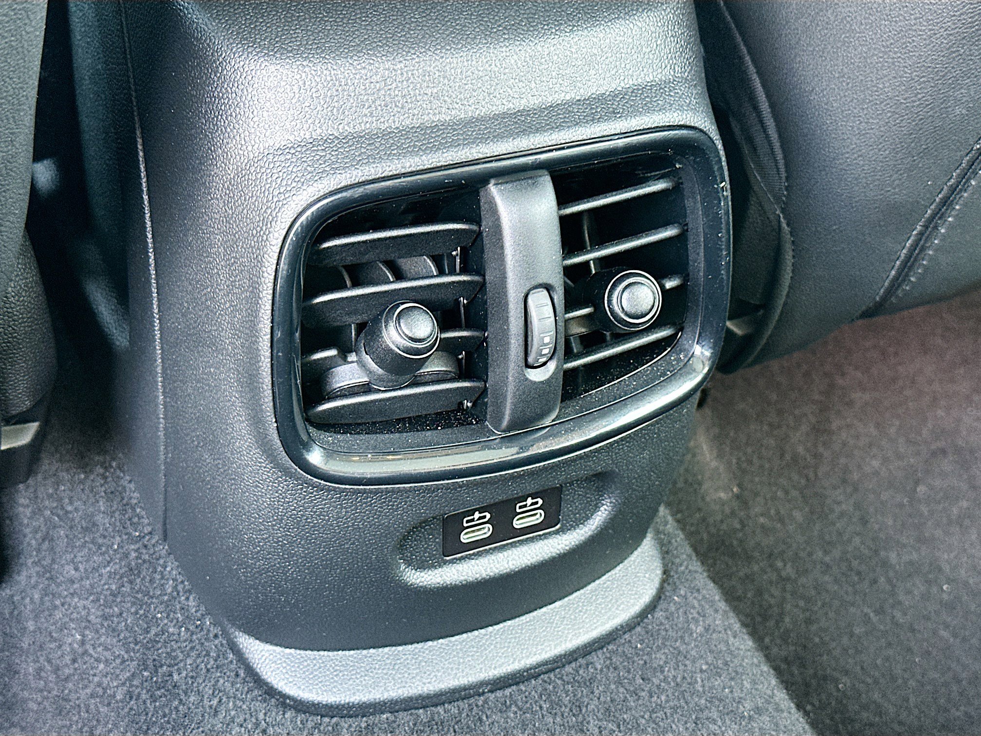 Used 2024 MINI Cooper Clubman S image 25