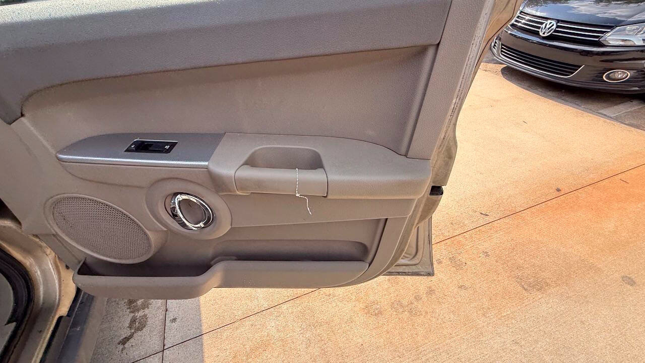 Used 2006 Jeep Commander 2WD image 70