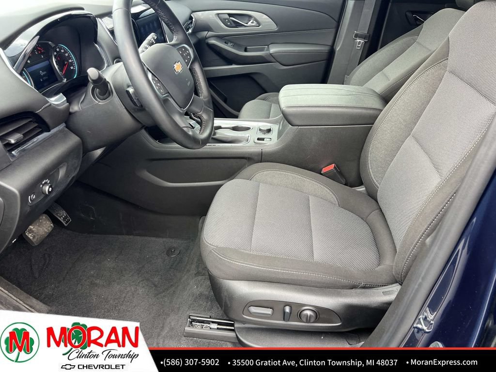 Certified 2023 Chevrolet Traverse LT FWD image 18