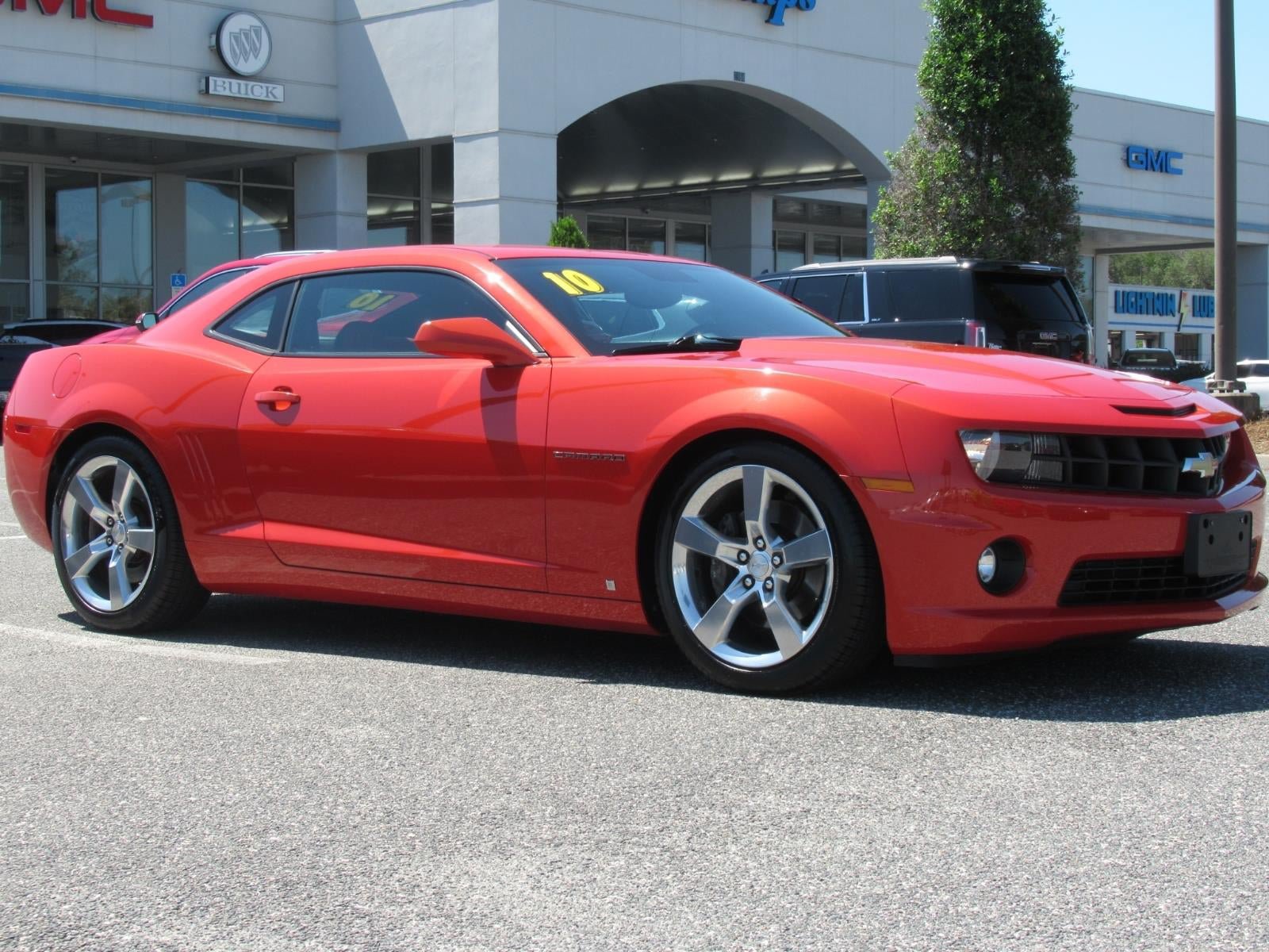 Used 2010 Chevrolet Camaro SS w/ RS Package RWD image 1
