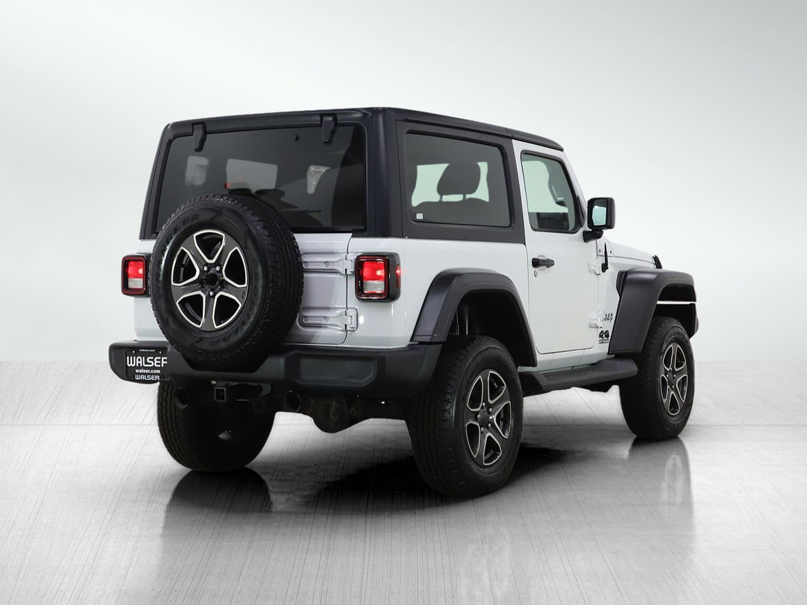 Used 2020 Jeep Wrangler Sport image 5