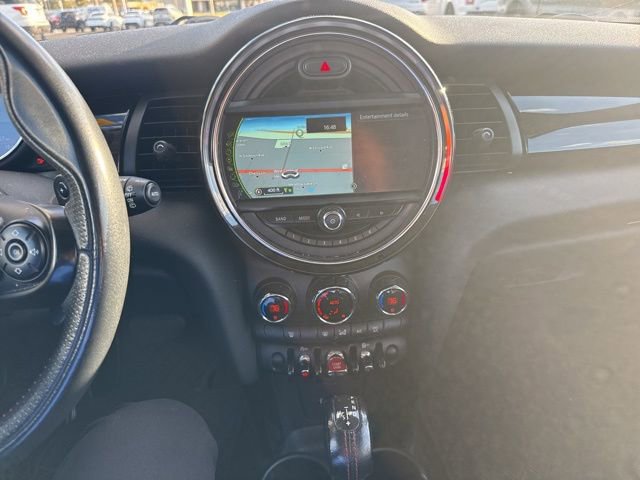 Used 2016 MINI Cooper S image 8