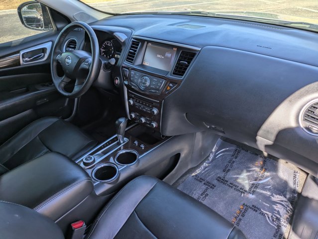 Used 2014 Nissan Pathfinder Platinum w/ Platinum Premium Package image 19