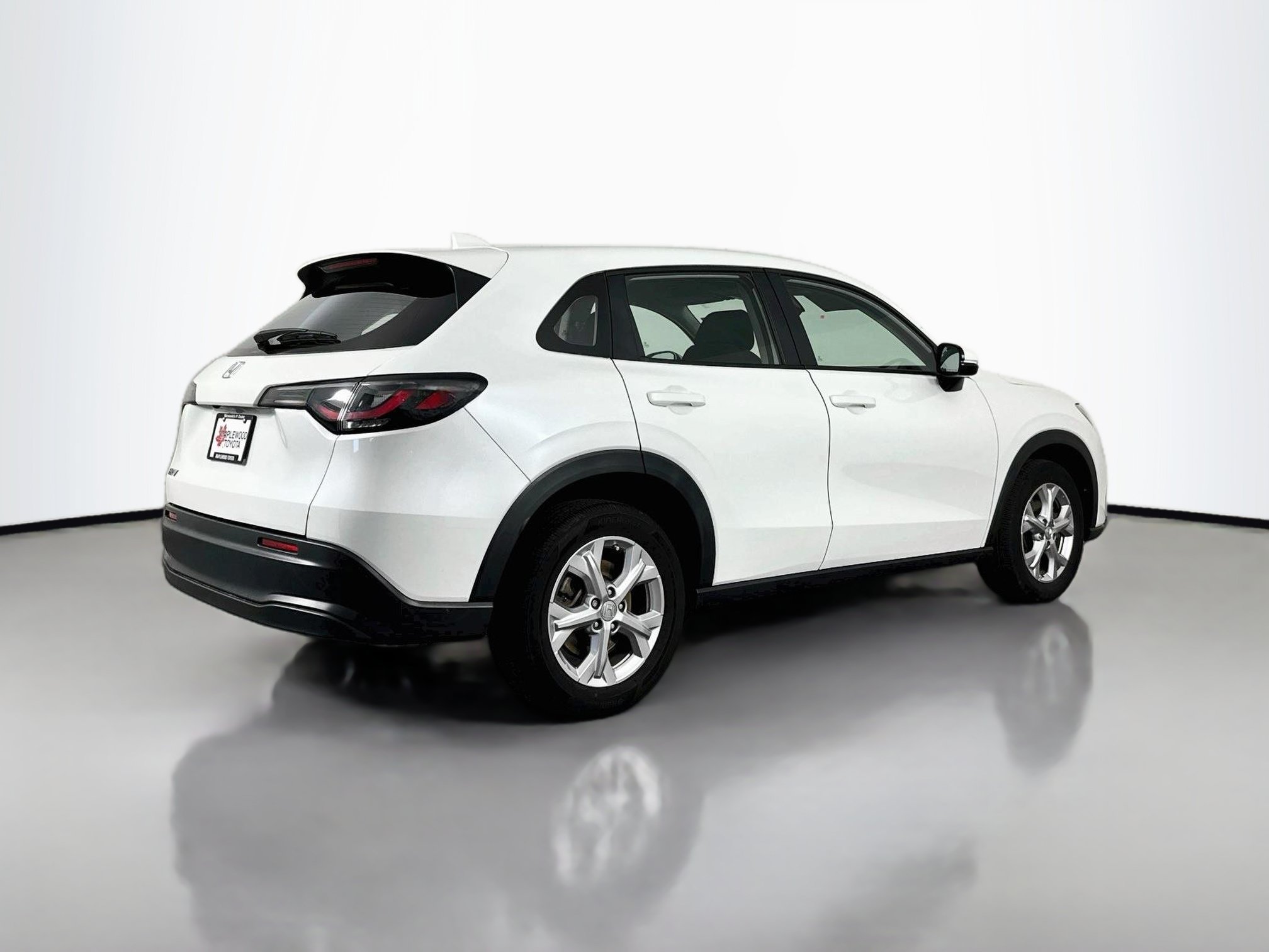 Used 2023 Honda HR-V LX image 7