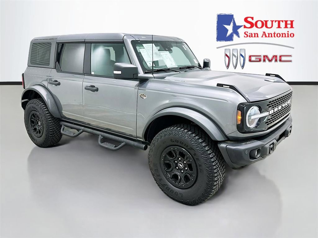 Used 2023 Ford Bronco Wildtrak image 1