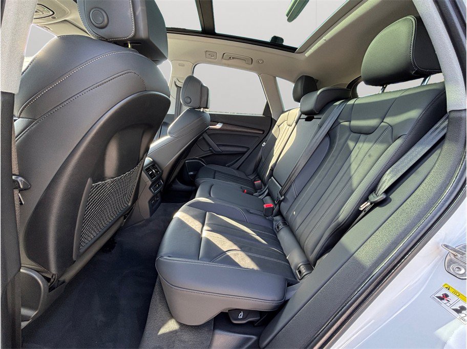 Used 2024 Audi Q5 2.0T Premium Plus w/ S Line AWD/4WD image 42