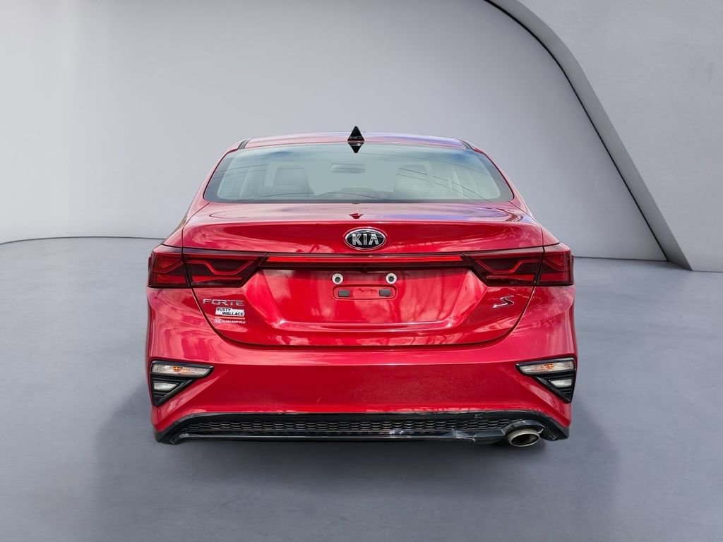 Used 2019 Kia Forte S w/ S Premium Package image 4