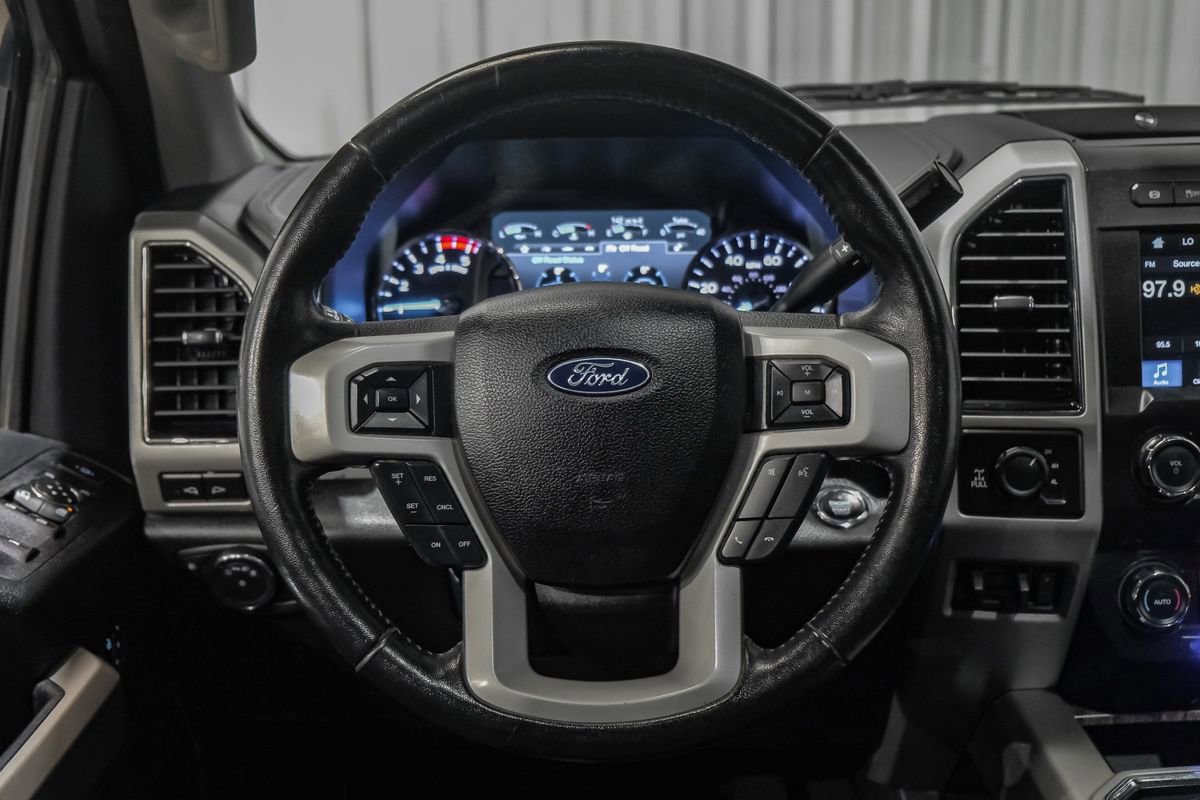 Used 2019 Ford F250 Lariat w/ Lariat Ultimate Package AWD/4WD image 15