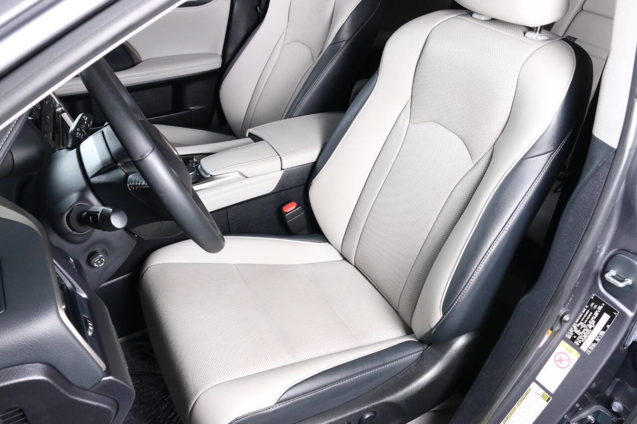 Used 2018 Lexus RX 350 FWD w/ Accessory Package image 2