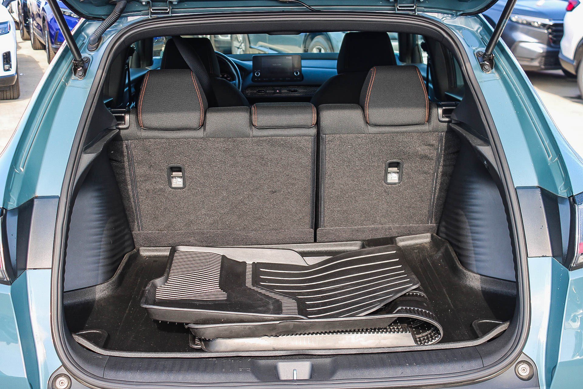 Certified 2024 Honda HR-V Sport image 26