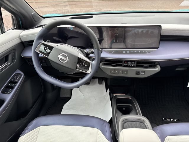 New 2026 Nissan Leaf Platinum+ w/ Illuminated Package FWD image 9