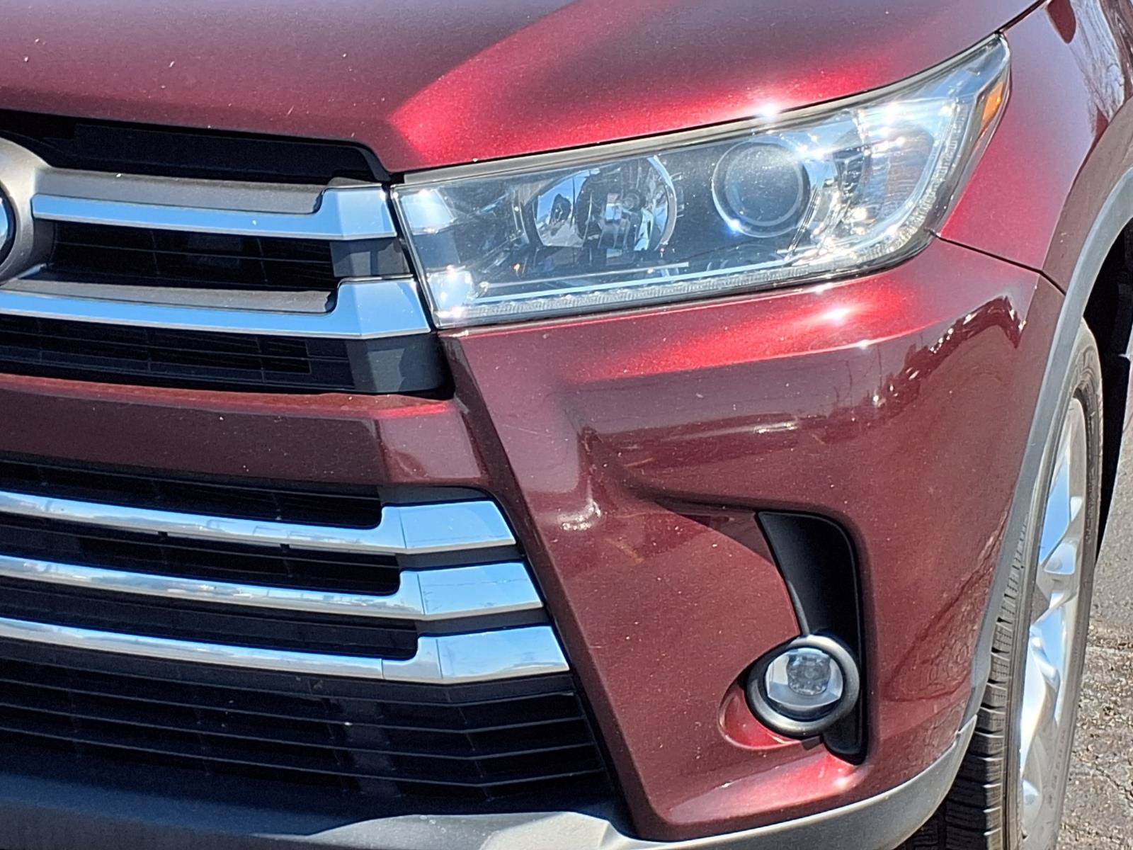 Used 2019 Toyota Highlander Limited AWD/4WD image 31