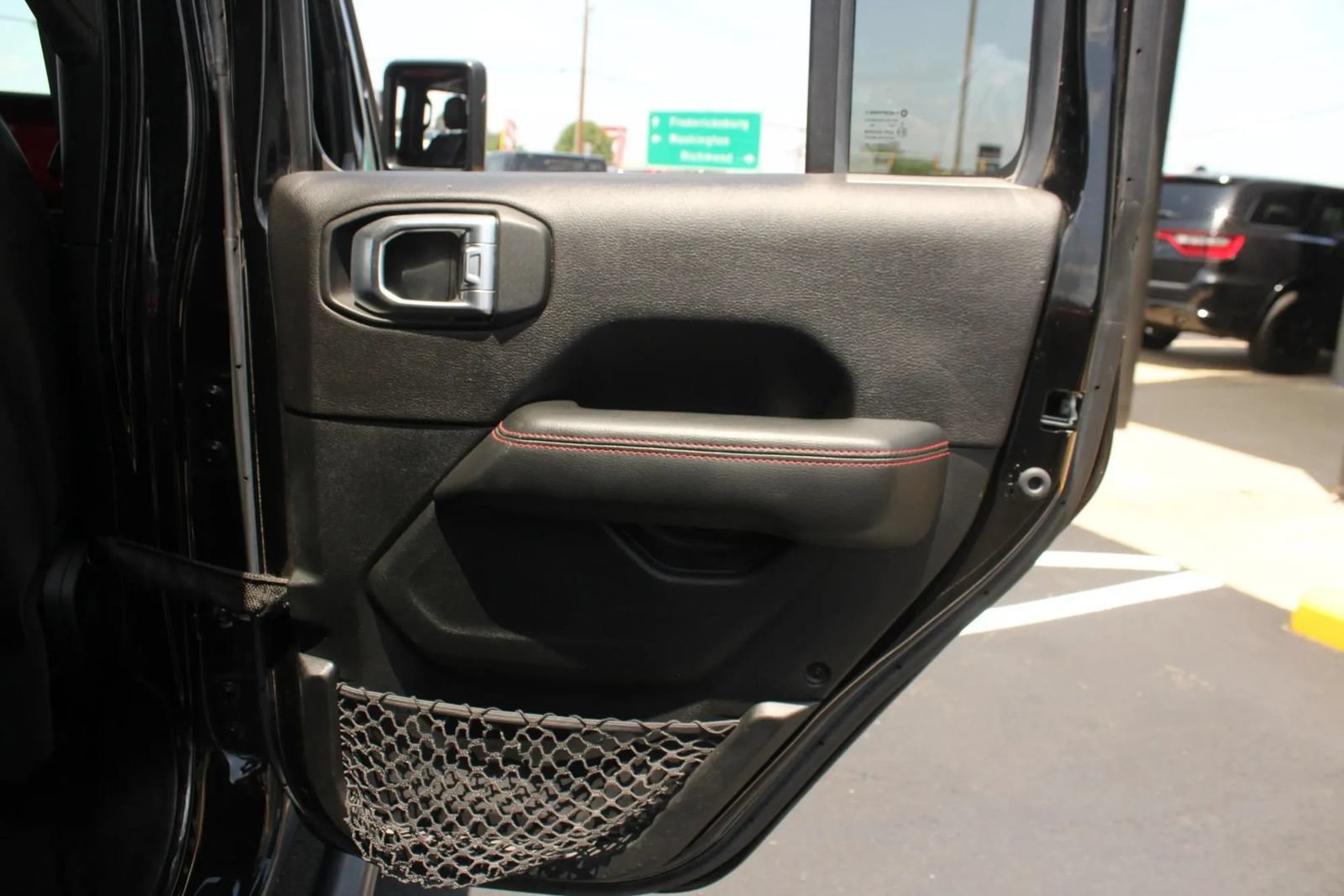Used 2020 Jeep Gladiator Rubicon AWD/4WD image 21