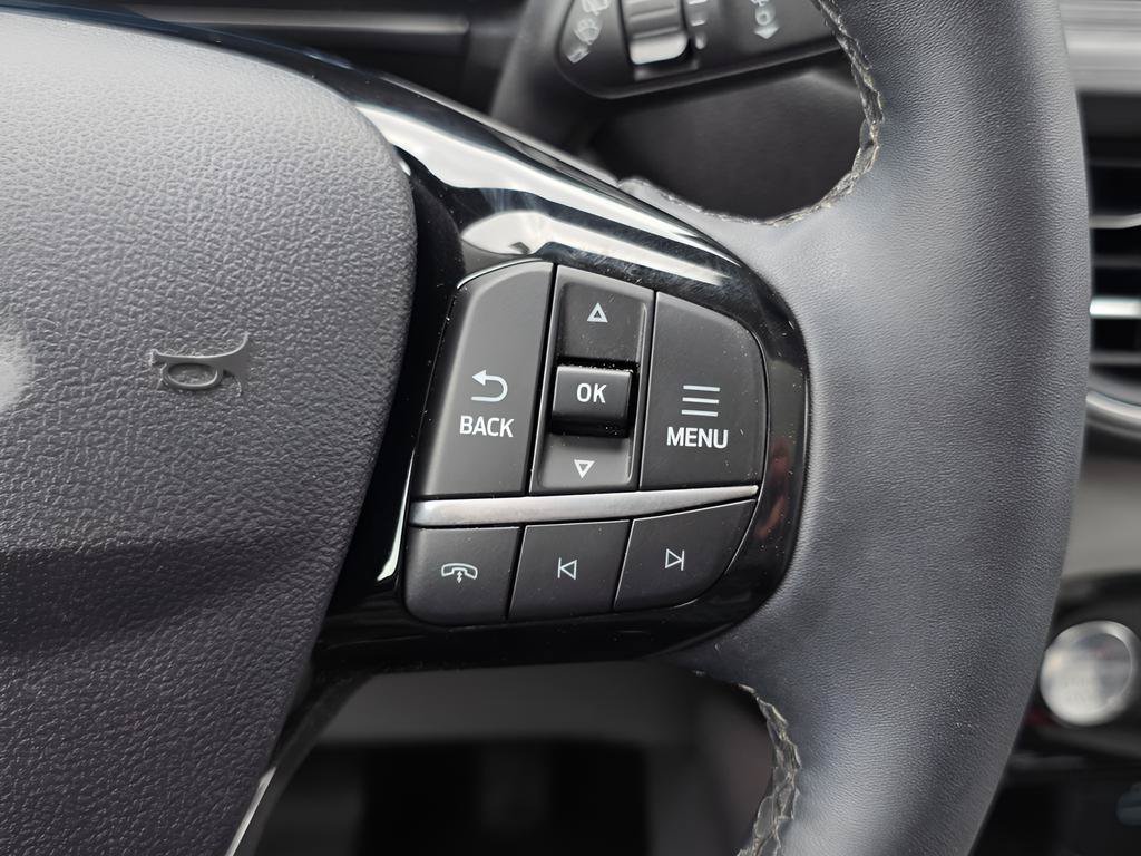 Used 2023 Ford Escape Platinum w/ Premium Technology Package FWD image 28