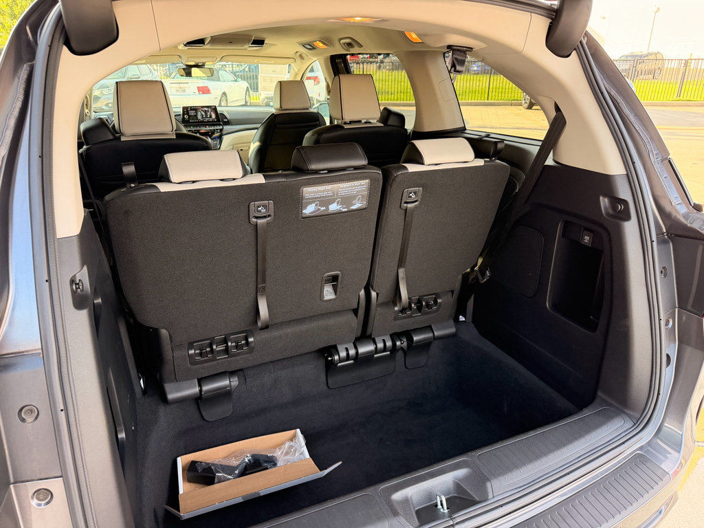 Certified 2026 Honda Odyssey Elite image 32