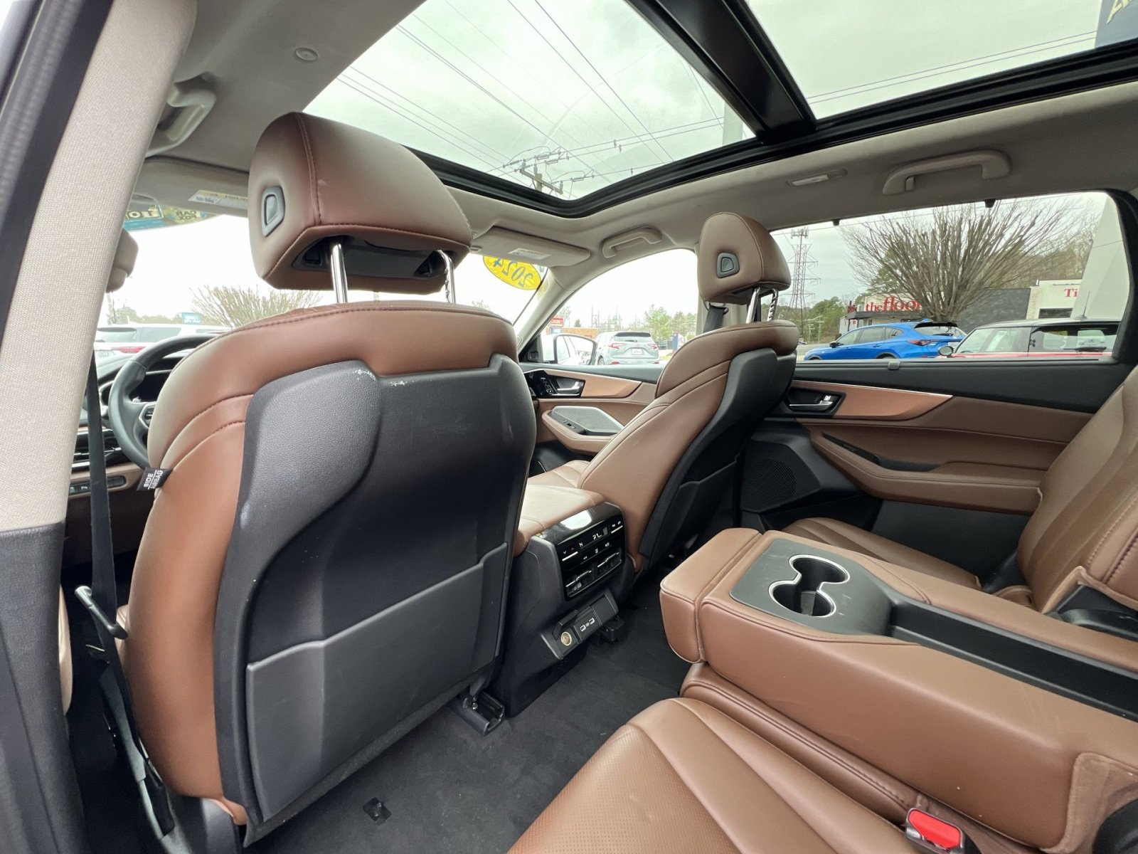 Certified 2024 Acura MDX FWD w/ Technology Package image 23