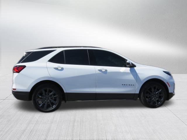 Certified 2024 Chevrolet Equinox RS image 2