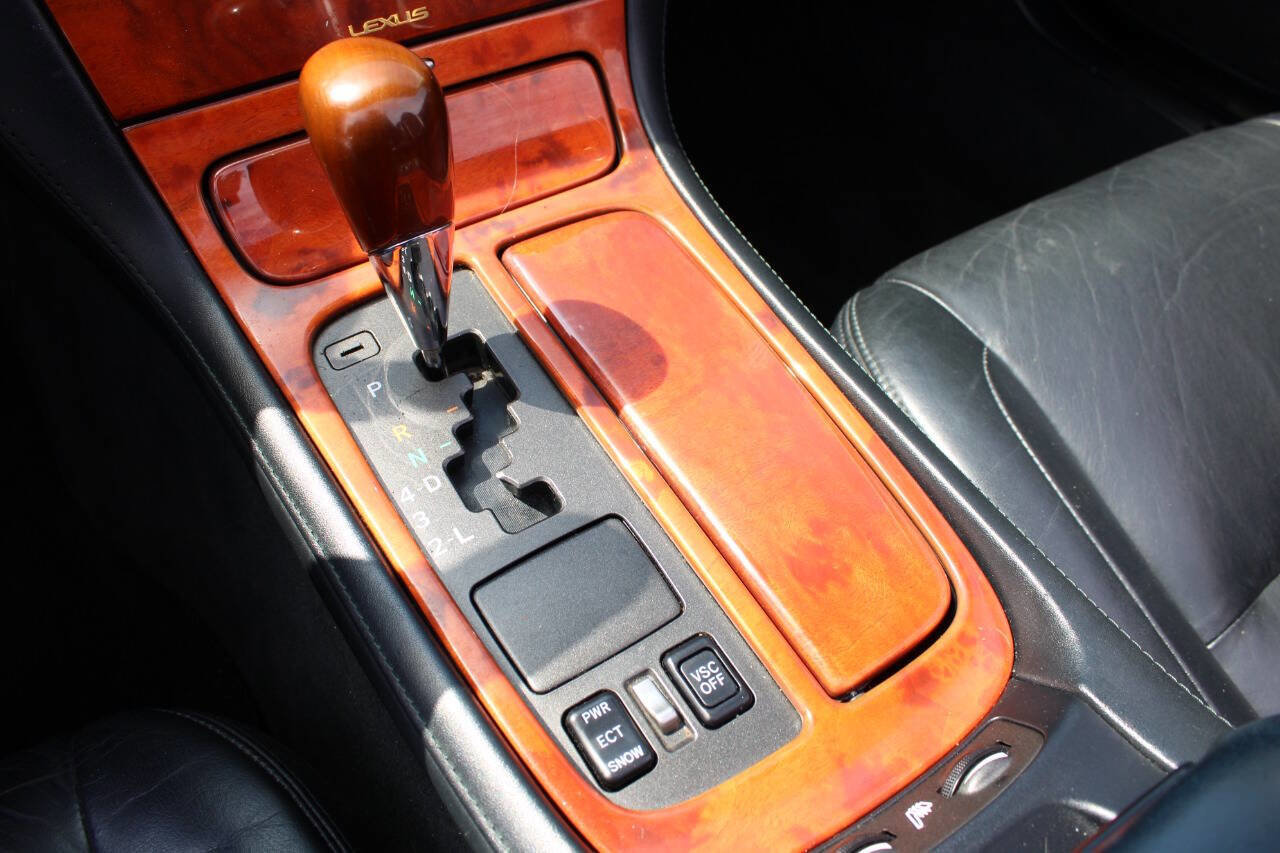 Used 2002 Lexus SC 430 Convertible RWD image 26