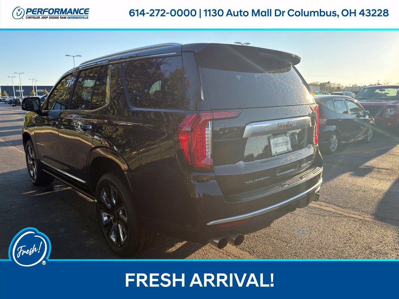 Used 2021 GMC Yukon Denali w/ Denali Premium Package AWD/4WD image 10