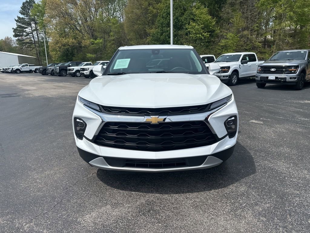 Used 2025 Chevrolet Blazer LT image 8