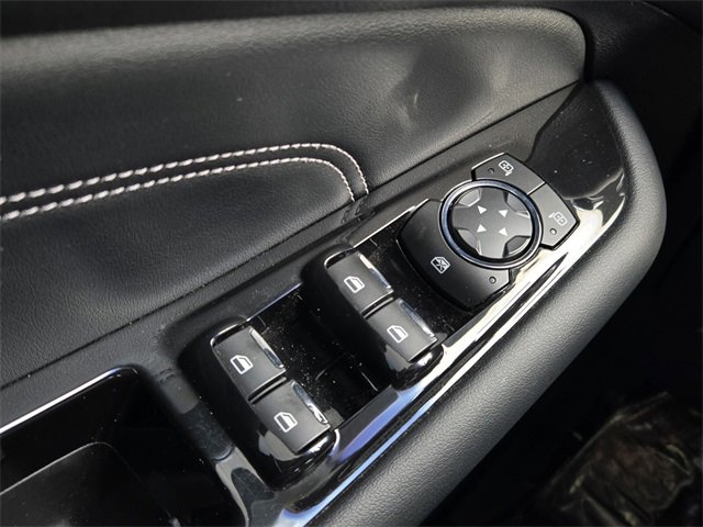 Used 2019 Ford Edge Titanium image 28