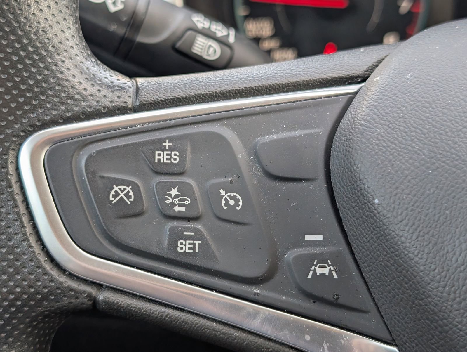 Used 2023 Chevrolet Malibu LT image 14