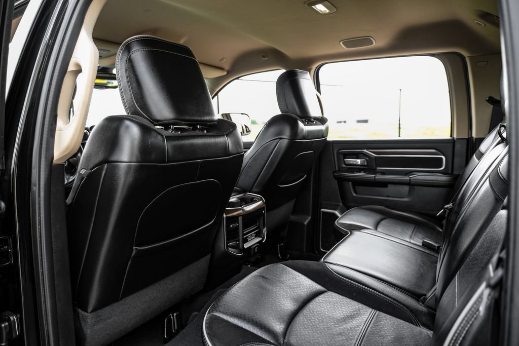 Used 2022 RAM 3500 Laramie AWD/4WD image 46